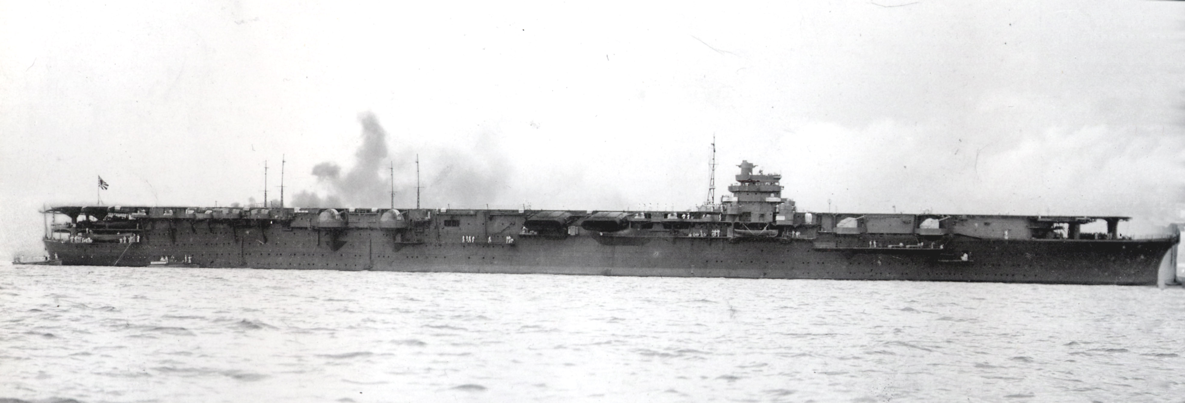 japanese_aircraft_carrier_shok